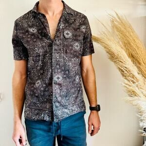 MENS NORDSTROM Brown Grey Gray White Paisley Button Down Short Sleeve Shirt S
